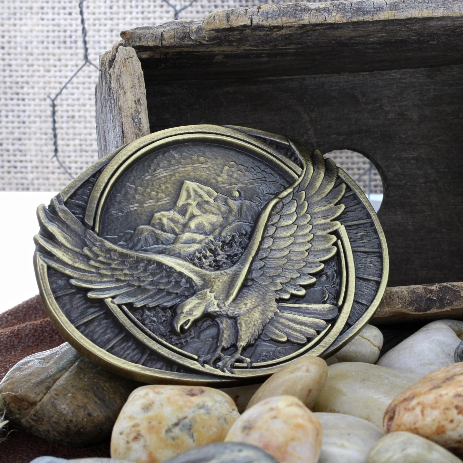 Montana Silversmiths Soaring Eagle Heritage Attitude Belt Buckle - Image 2