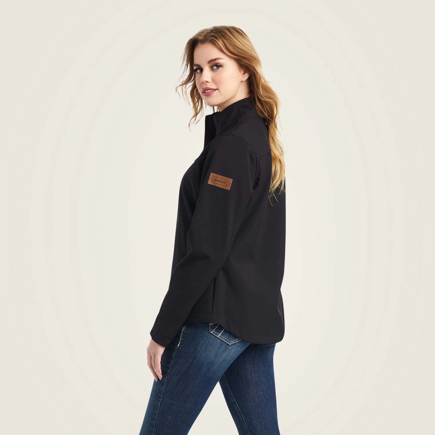 Ariat Women's Team Logo Chimayo Softshell Jacket - Image 2