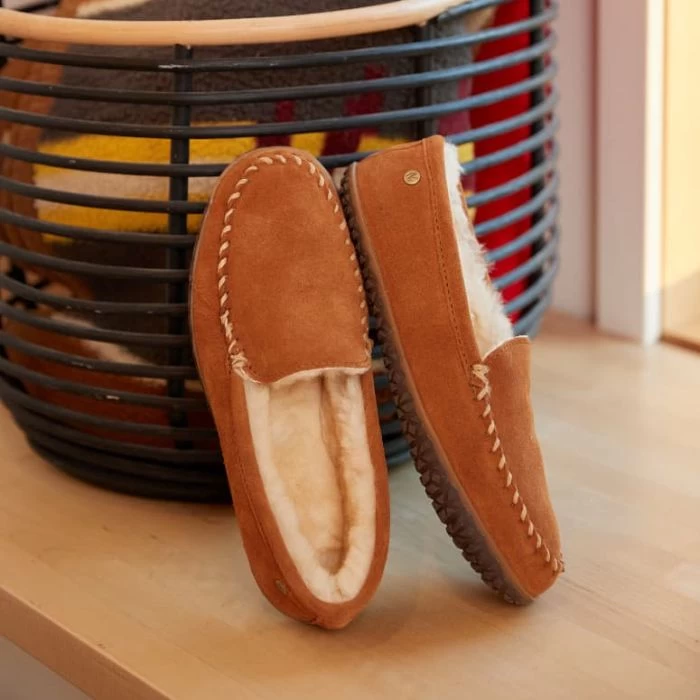 Minnetonka Moccasin Sheepskin Terese - Brown - Image 6