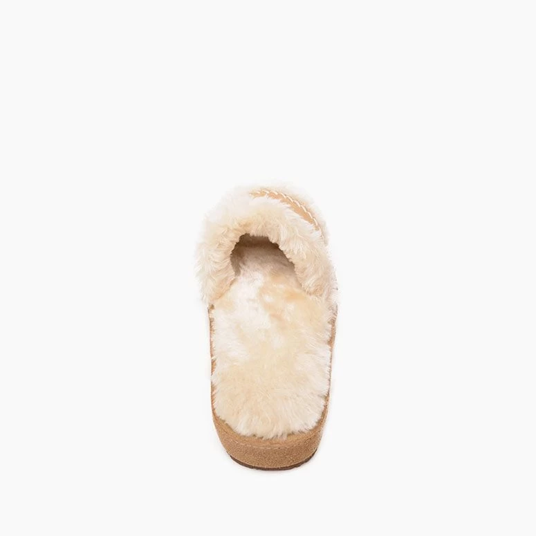 Minnetonka Moccasin Women's "Loni" Slipper - Image 4
